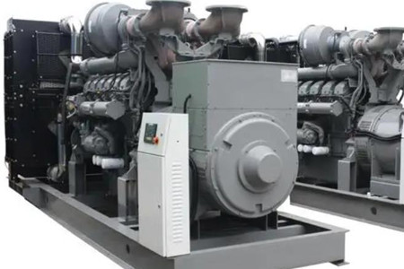 柴油發(fā)電機組蓄電池的容量怎樣計算？有三個基本原則